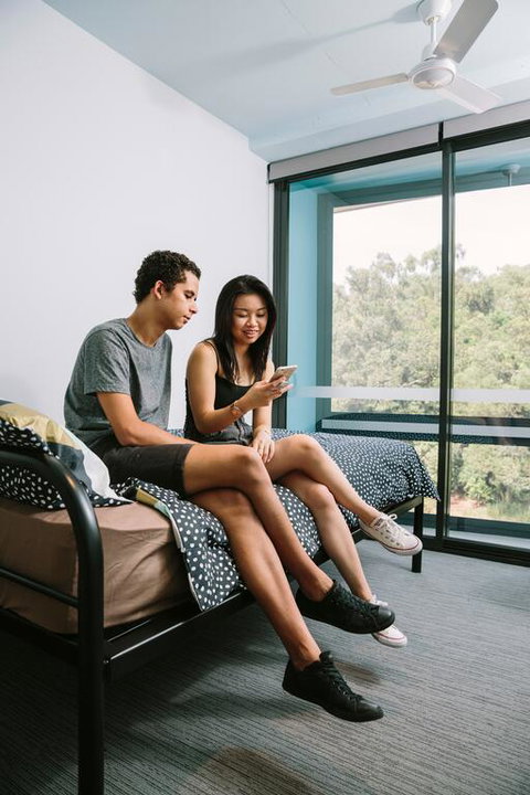 UniLodge John Grey Hall - Accommodation Redcliffe 3