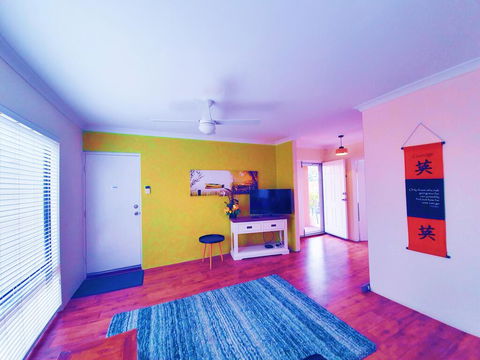 Unique Bouvard Beach House Mandurah - Accommodation Redcliffe 0