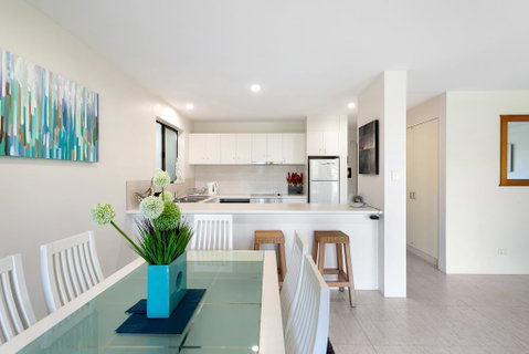 Unit 01 The Noosa Apartments - Accommodation Redcliffe 3