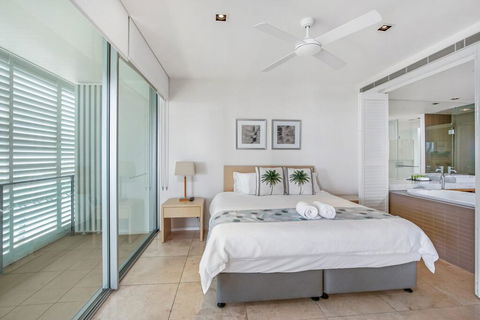 Unit 206 Plantation, Rainbow Beach, Incredible Views, Top Floor, Ocean Facing - Accommodation Redcliffe 2