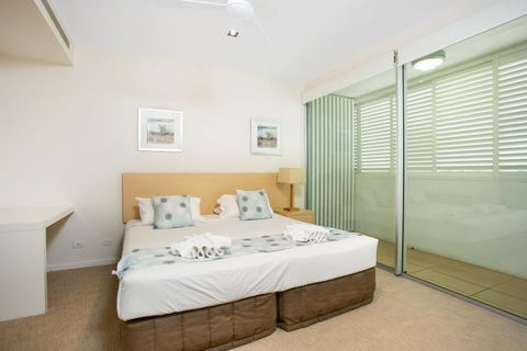 Unit 3 Plantation - Rainbow Beach, Air Conditioned, Pool And Outdoor Spa, Plantation Resort - Accommodation Redcliffe 3