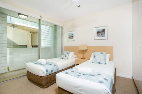 Unit 3 Plantation - Rainbow Beach, Air Conditioned, Pool And Outdoor Spa, Plantation Resort - Accommodation Redcliffe 2