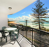 Unit 5 Phoenix Apartments 1736 David Low Way Coolum Beach LINEN INCLUDED 500 Bond - Accommodation Redcliffe