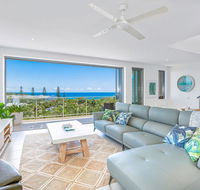 Unit 6 Rainbow Sea - Rainbow Beach Amazing Ocean Views Aircon Wi-Fi Pool Walk to Beach - Accommodation Redcliffe