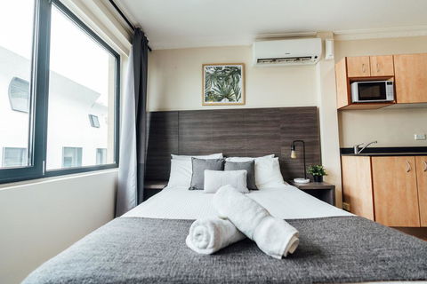 UNO Hotel Sydney - Accommodation Redcliffe 0