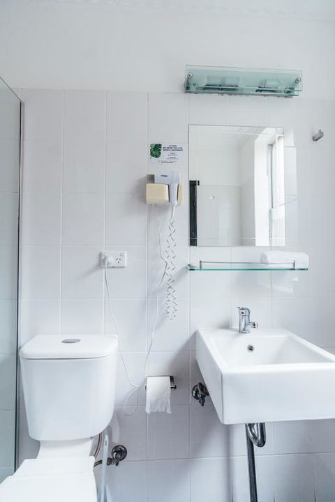 UNO Hotel Sydney - Accommodation Redcliffe 3