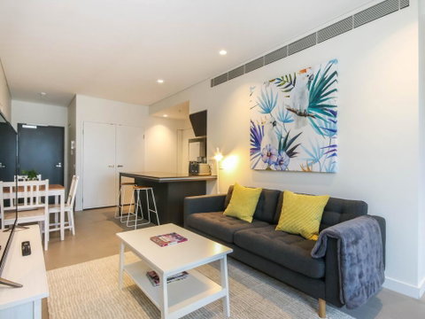 Urban Rest - Mary St - Accommodation Redcliffe 1