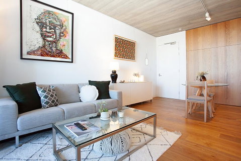 Urban Rest - Short Lane - Accommodation Redcliffe 2
