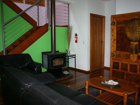 Vainui - Accommodation Redcliffe 2