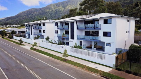 Valle Vista Luxury Apartments - Accommodation Redcliffe 3