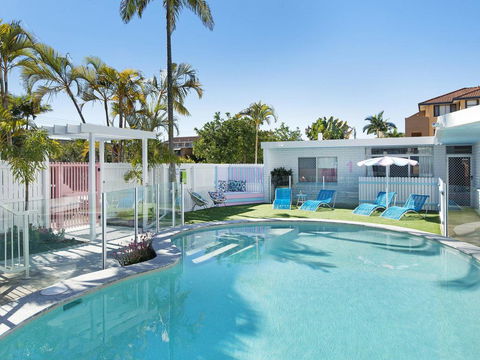 Ventura Beach Motel - 1 Bedroom Unit 9 - Accommodation Redcliffe 2