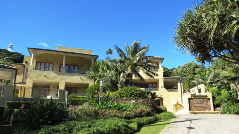 Victoria's At Wategos - Accommodation Redcliffe 2