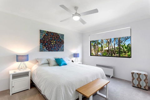 Victory Court, Unit 1/3-7 Columbia Close - Accommodation Redcliffe 0