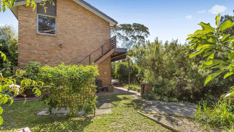 VIEWS AT MCCRAE..... - Accommodation Redcliffe 2