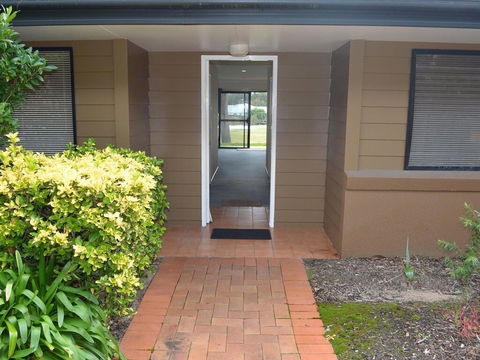 Villa 125 'Horizons' 5 Horizons Drive - Accommodation Redcliffe 0
