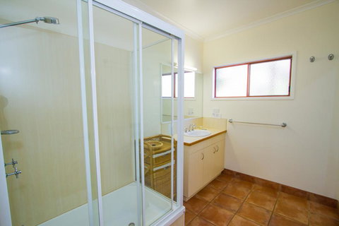 Villa 1770 - Accommodation Redcliffe 1