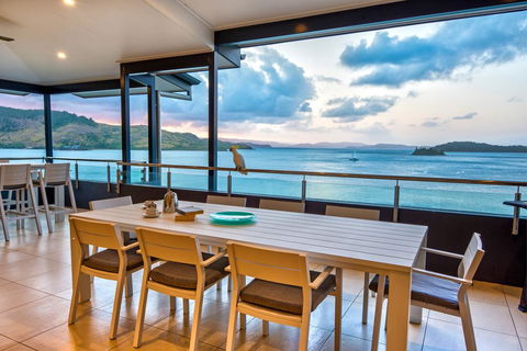 Villa 16 The Edge On Hamilton Island - Accommodation Redcliffe 0
