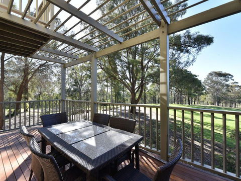 Villa 3br Malbec Resort Condo Located Within Cypress Lakes Resort (nothing Is More Central) - Accommodation Redcliffe 0
