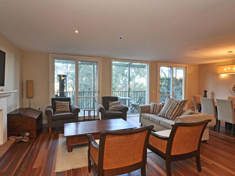 Villa 3br Vista Resort Condo Located Within Cypress Lakes Resort (nothing Is More Central) - Accommodation Redcliffe 0