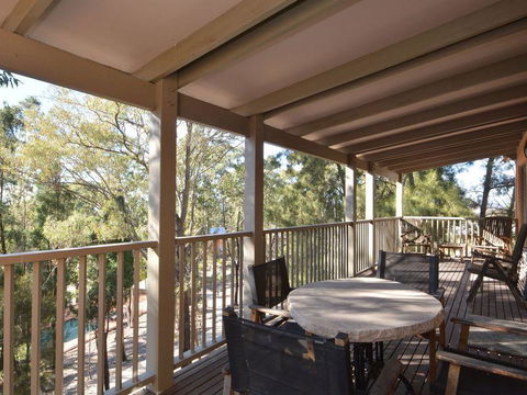 Villa 4br Vignerons Lodge Resort Condo Located Within Cypress Lakes Resort (nothing Is More Central) - Accommodation Redcliffe 3