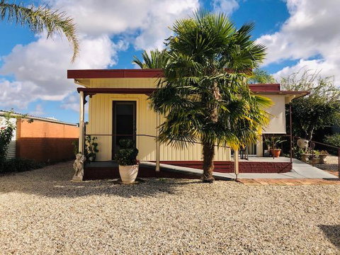 Villa Asolana - Accommodation Redcliffe 0