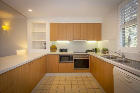 Villa Boronia - Accommodation Redcliffe 2