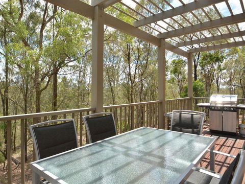 Villa Executive 2br Barbera Resort Condo Located Within Cypress Lakes Resort (nothing Is More Central) - Accommodation Redcliffe 0