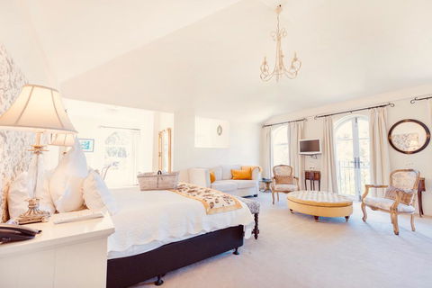 Villa Howden - Accommodation Redcliffe 0