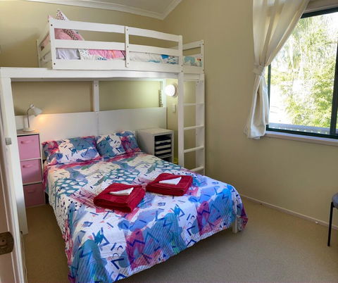 Villa Katfish - Accommodation Redcliffe 0