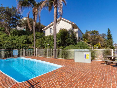 Villa Manyana Unit 24 - Accommodation Redcliffe 3