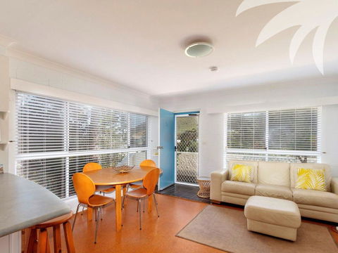 Villa Manyana Unit 26 - Accommodation Redcliffe 3