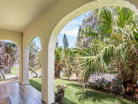 Villa Manyana Unit 28 - Accommodation Redcliffe 0