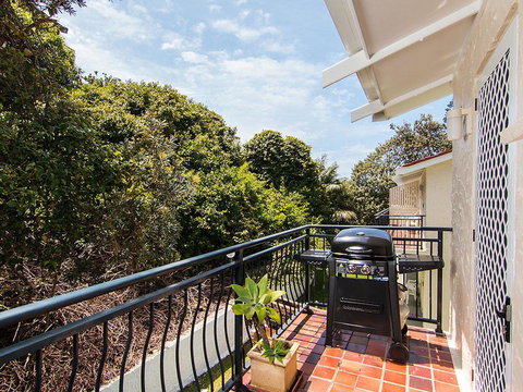 Villa Manyana Unit 30 - Accommodation Redcliffe 3