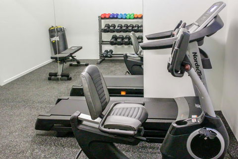 Villa Mercedes - Luxury Holiday Villa - Accommodation Redcliffe 2