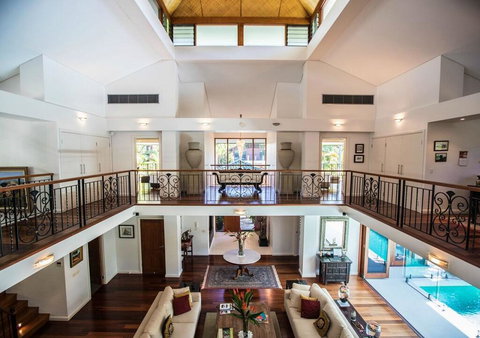 Villa Murphy - Accommodation Redcliffe 2