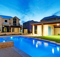 Villa Serenity On The Terrace - Accommodation Redcliffe