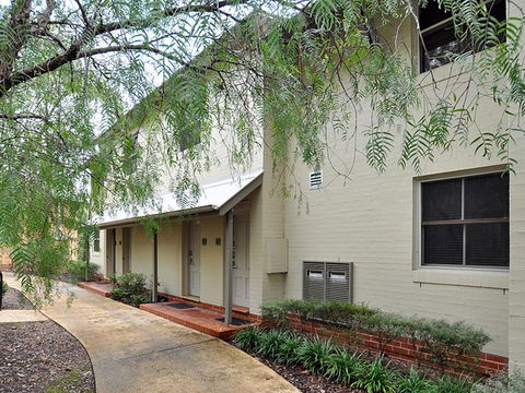 Villa Spa Executive 1br Pinot Resort Condo Located Within Cypress Lakes Resort (nothing Is More Central) - Accommodation Redcliffe 3