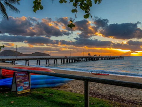 Villa Tiino - Clifton Beach - Accommodation Redcliffe 1