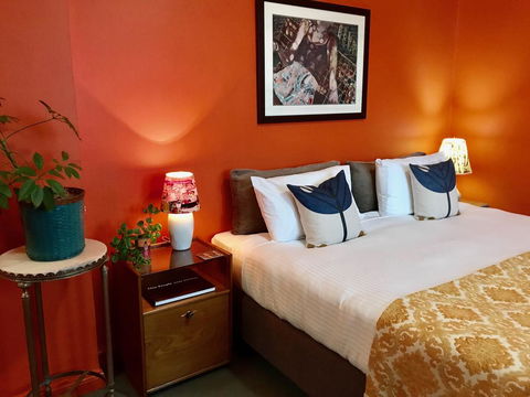 Vine Valley Inn - Accommodation Redcliffe 0