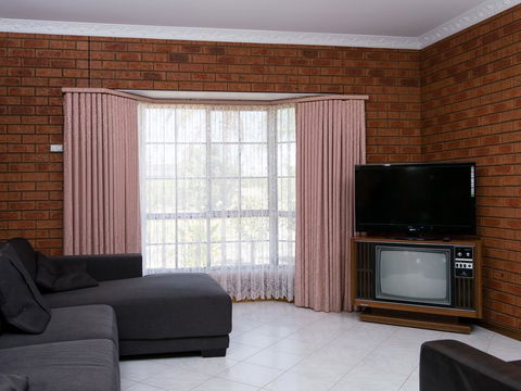 Vineyard Retreat Mildura - Accommodation Redcliffe 1