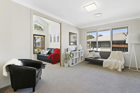 Vino E Golf - Accommodation Redcliffe 3