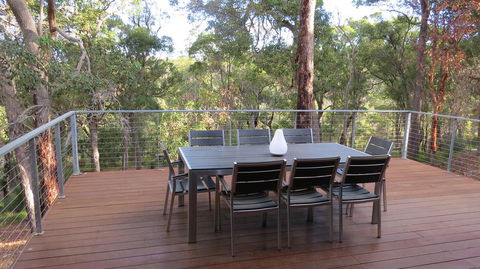 Vintners - More Space For You To Enjoy! - Accommodation Redcliffe 1