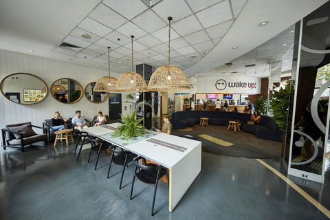 Wake Up! Sydney Central - Accommodation Redcliffe 3