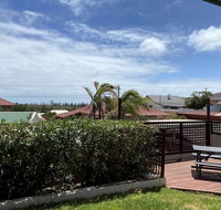 Waldeck Heights - Accommodation Redcliffe