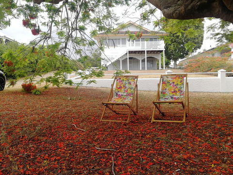 Walk To Beach Queenslander HOME In CBD Hervey Bay - Accommodation Redcliffe 1