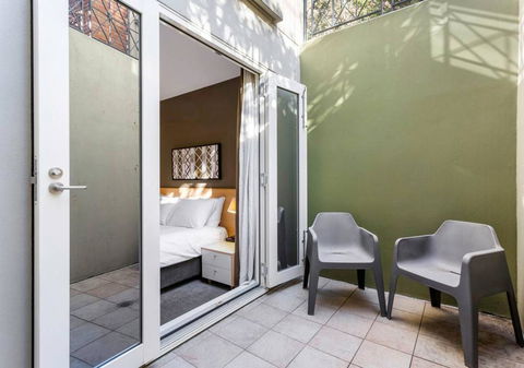 Walk To The MCG, The Tan, Botanic Gardens & Train - Accommodation Redcliffe 2