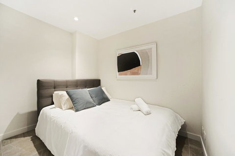 Walking To Darling Harbour, Townhall, QVB,ICC. - Accommodation Redcliffe 1