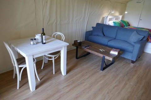 Wallabies Rest - Accommodation Redcliffe 3