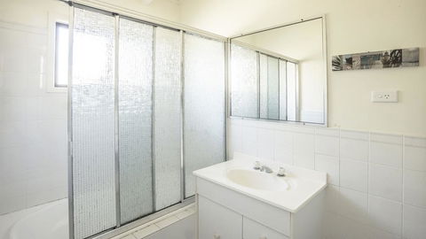 Wallder Cottage - Accommodation Redcliffe 2