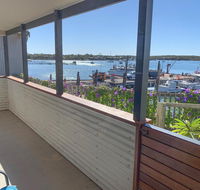 Walshys Shack - Accommodation Redcliffe